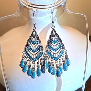 Boho Retro Style Drop Earrings Silver Plated Inlaid Lake Blue Gemstones